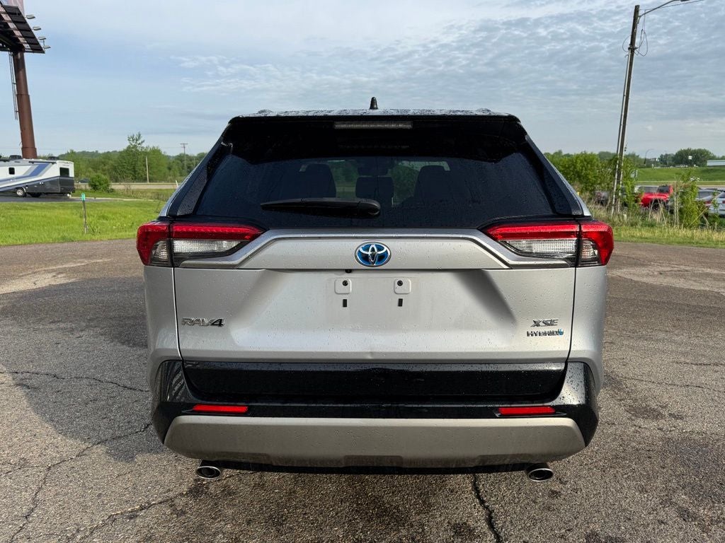 2022 Toyota RAV4 Hybrid XSE AWD