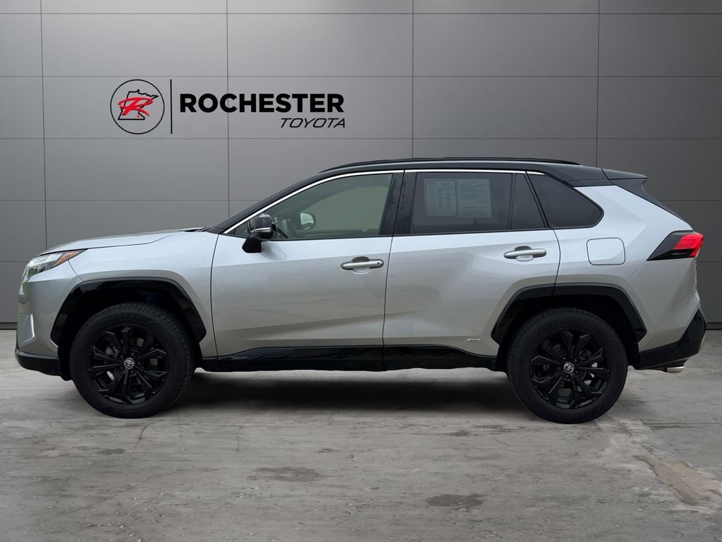 2022 Toyota RAV4 Hybrid XSE AWD