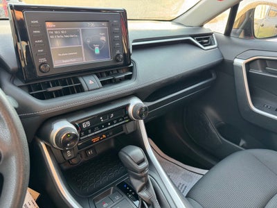 2019 Toyota RAV4 Hybrid LE AWD