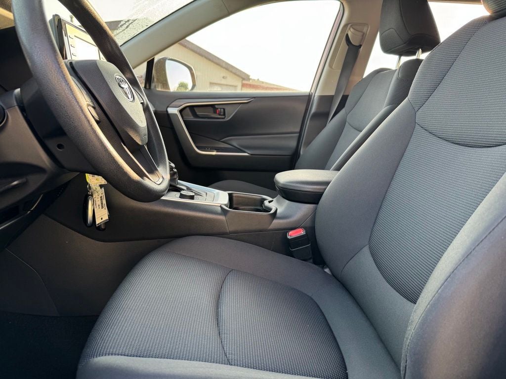 2019 Toyota RAV4 Hybrid LE AWD