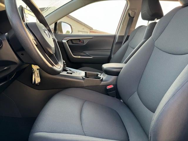 2019 Toyota RAV4 Hybrid LE AWD