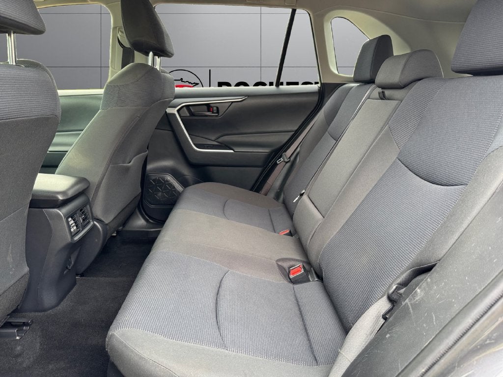 2019 Toyota RAV4 Hybrid LE AWD