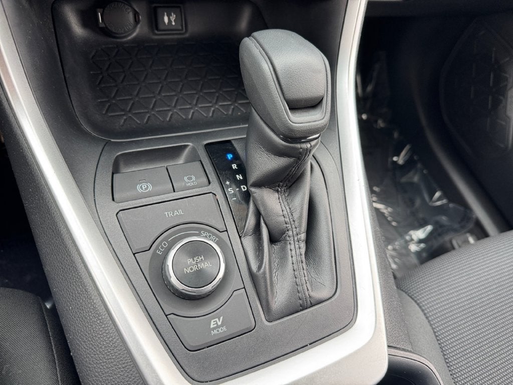 2019 Toyota RAV4 Hybrid LE AWD
