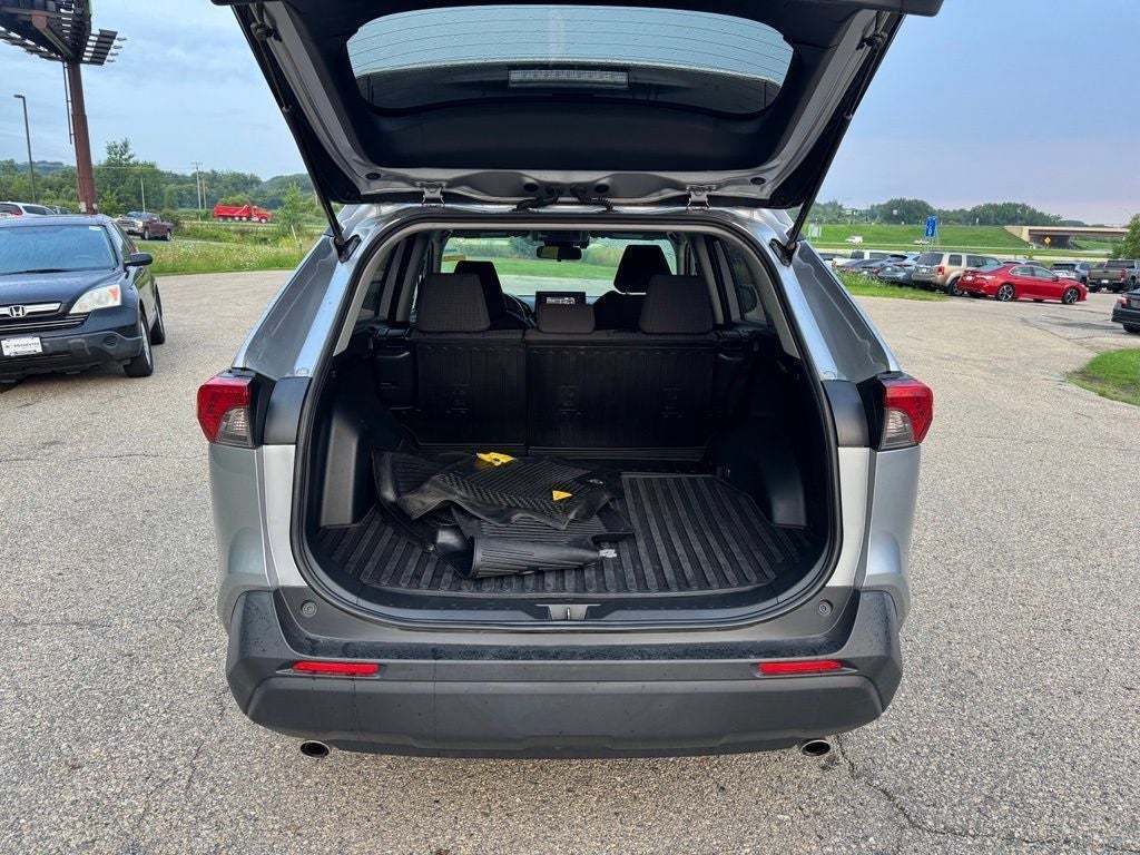 2019 Toyota RAV4 Hybrid LE AWD
