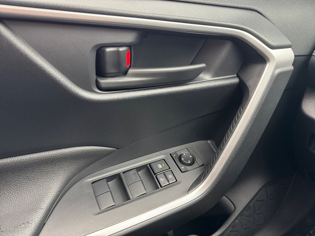 2019 Toyota RAV4 Hybrid LE AWD