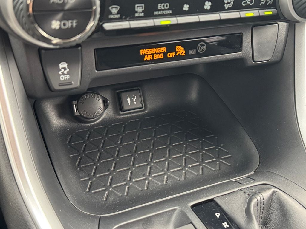 2019 Toyota RAV4 Hybrid LE AWD