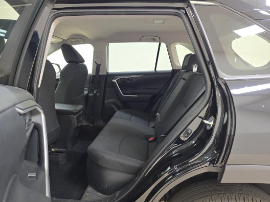 2025 Toyota RAV4 Hybrid LE AWD