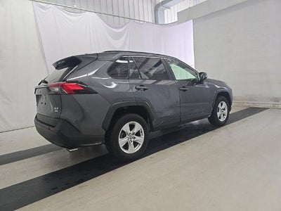2021 Toyota RAV4 XLE AWD