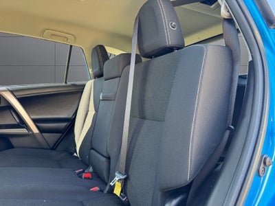 2018 Toyota RAV4 Hybrid LE AWD