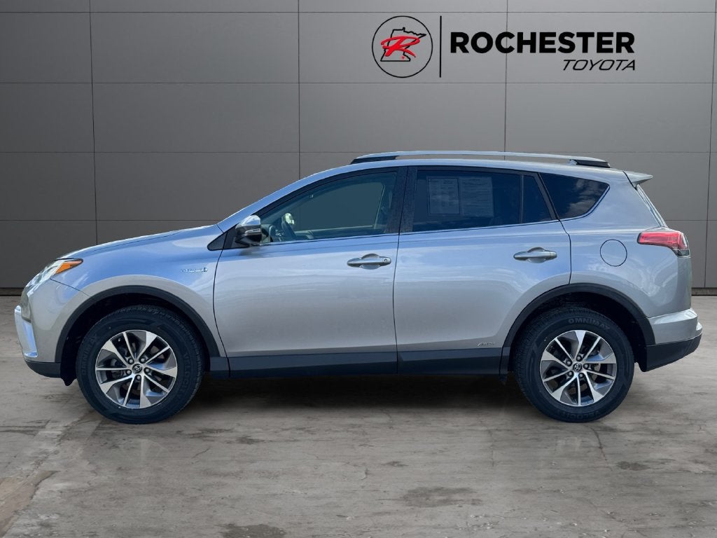2018 Toyota RAV4 Hybrid LE AWD