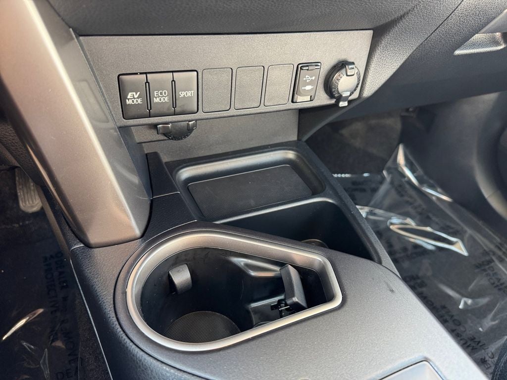 2018 Toyota RAV4 Hybrid LE AWD