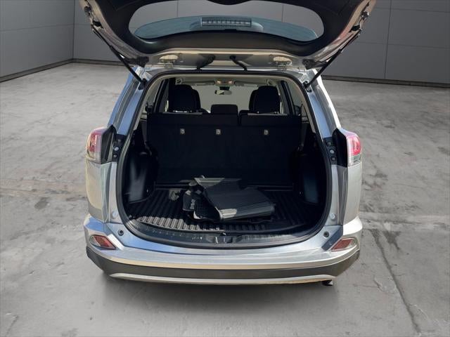 2018 Toyota RAV4 Hybrid LE AWD