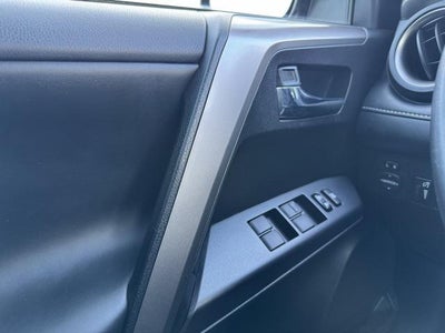 2018 Toyota RAV4 Hybrid XLE AWD