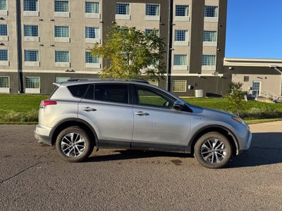 2018 Toyota RAV4 Hybrid LE AWD