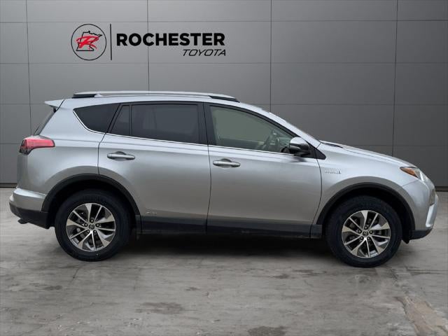 2018 Toyota RAV4 Hybrid LE AWD