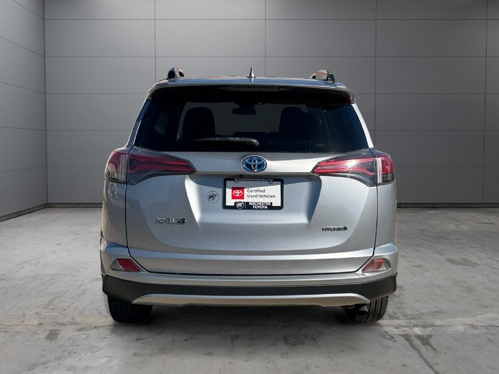2018 Toyota RAV4 Hybrid LE AWD