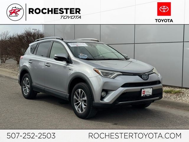 2017 Toyota RAV4 Hybrid XLE AWD