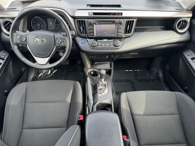 2017 Toyota RAV4 Hybrid XLE AWD