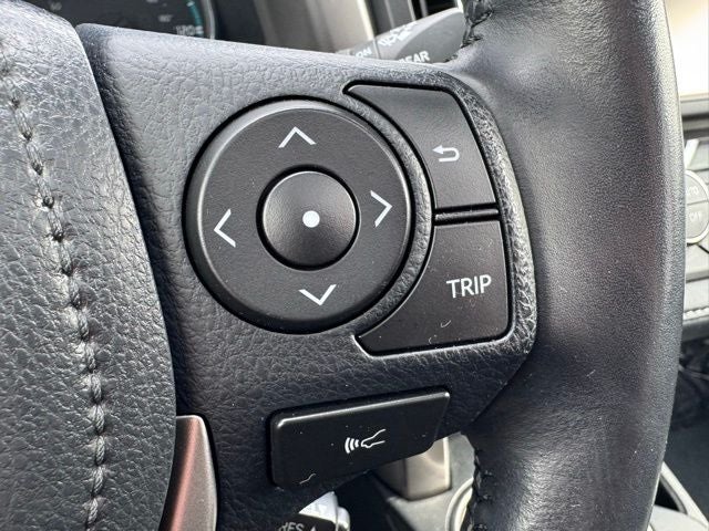 2017 Toyota RAV4 Hybrid XLE AWD