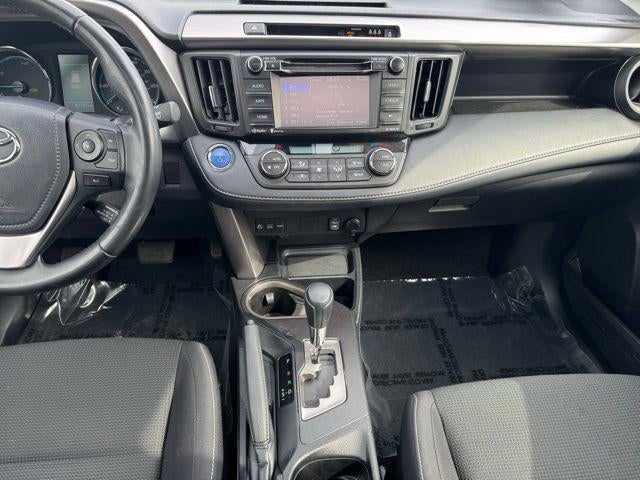 2017 Toyota RAV4 Hybrid XLE AWD