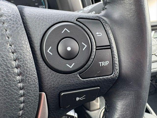 2017 Toyota RAV4 Hybrid XLE AWD