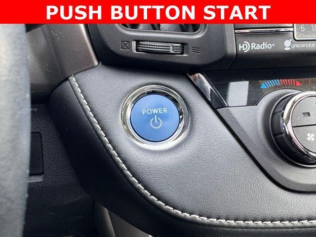 2017 Toyota RAV4 Hybrid XLE AWD