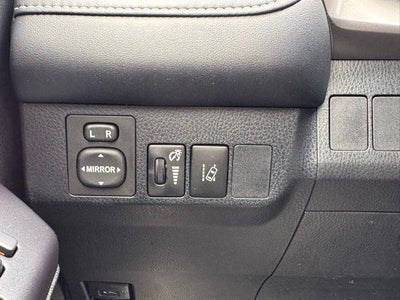 2017 Toyota RAV4 Hybrid XLE AWD