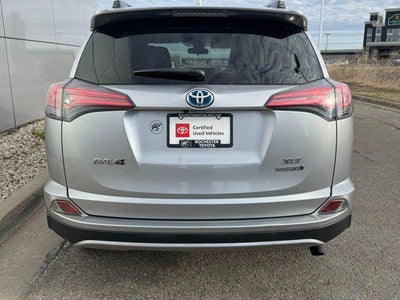 2017 Toyota RAV4 Hybrid XLE AWD
