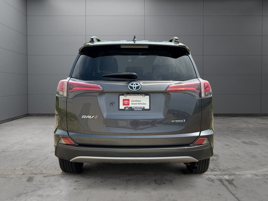 2018 Toyota RAV4 Hybrid LE AWD