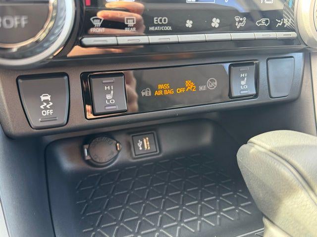 2025 Toyota RAV4 Hybrid XLE AWD