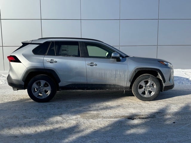 2025 Toyota RAV4 Hybrid XLE AWD