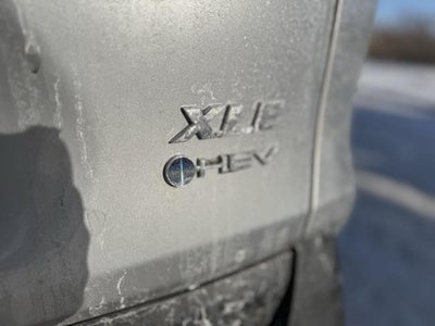 2025 Toyota RAV4 Hybrid XLE AWD