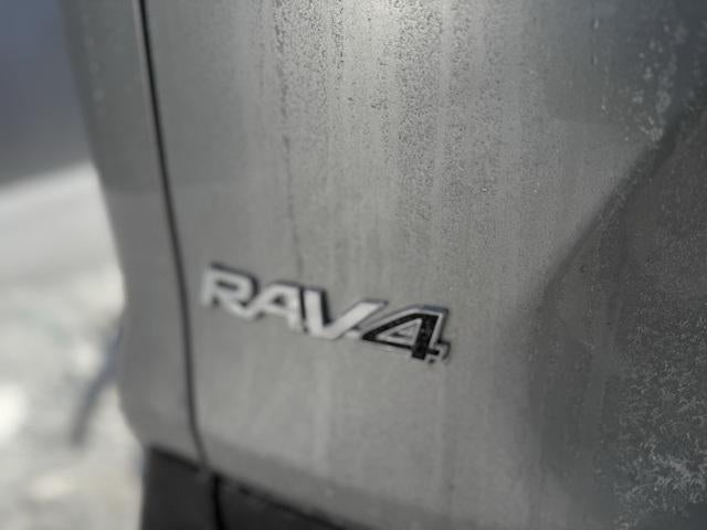 2025 Toyota RAV4 Hybrid XLE AWD