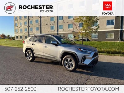 2025 Toyota RAV4 Hybrid XLE AWD