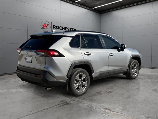 2025 Toyota RAV4 Hybrid XLE AWD