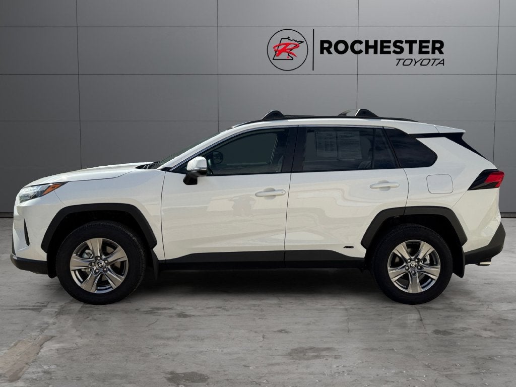 2025 Toyota RAV4 Hybrid XLE AWD