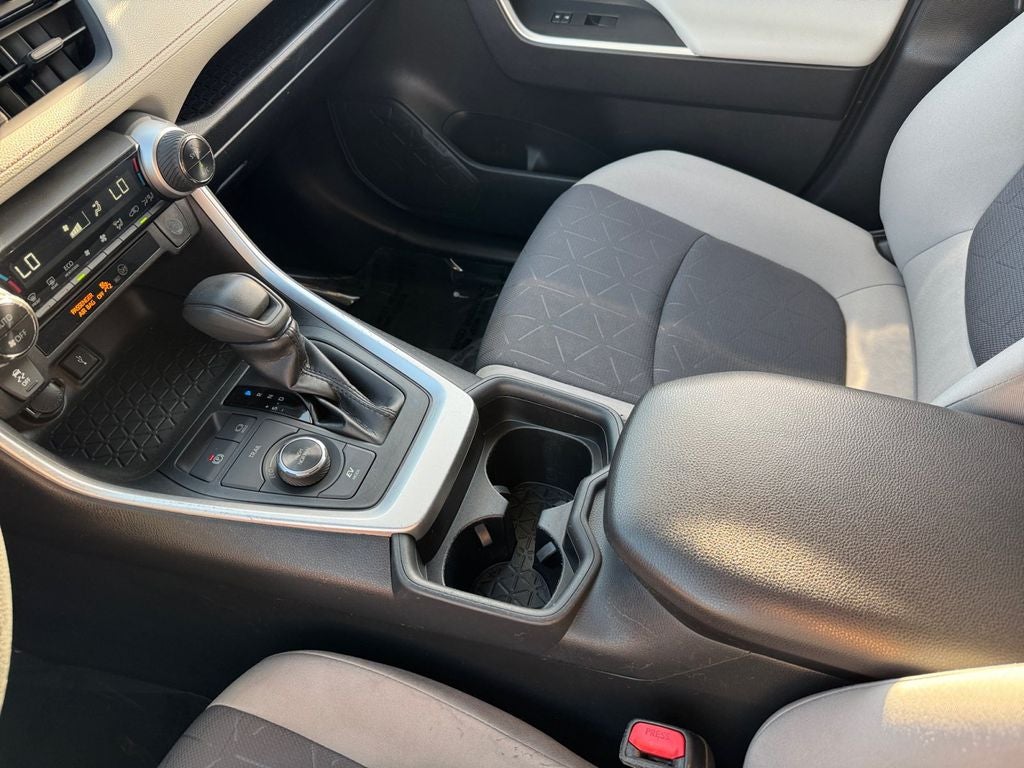 2020 Toyota RAV4 Hybrid XLE AWD