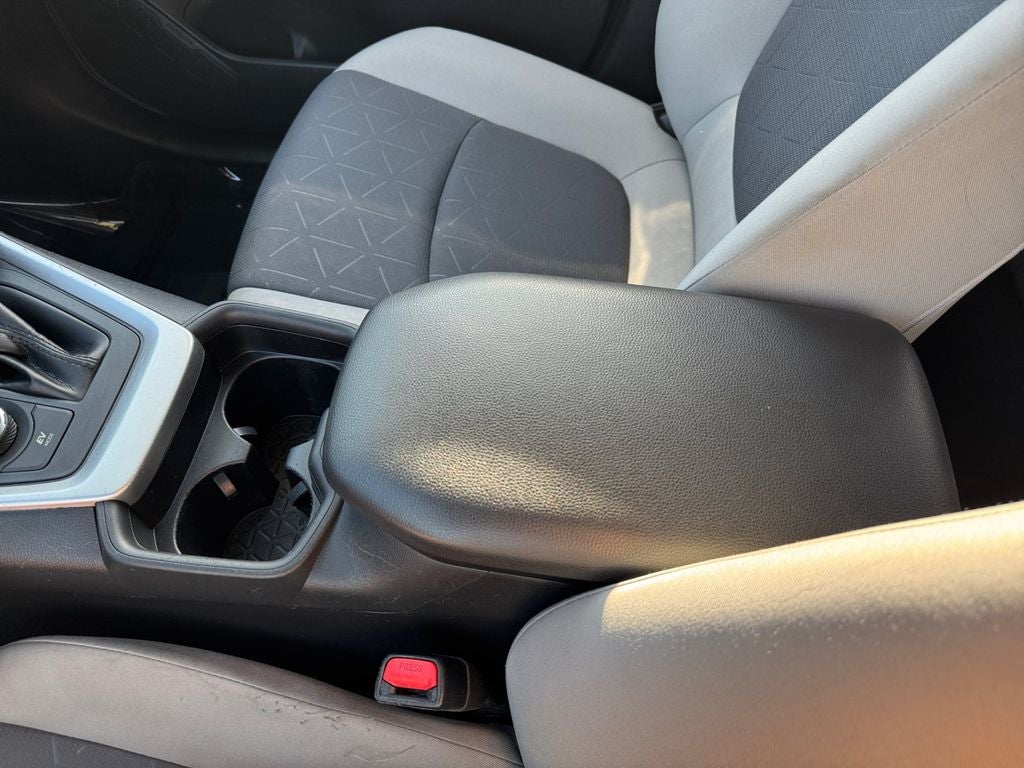 2020 Toyota RAV4 Hybrid XLE AWD