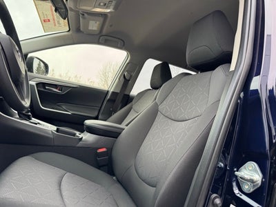 2025 Toyota RAV4 Hybrid XLE AWD