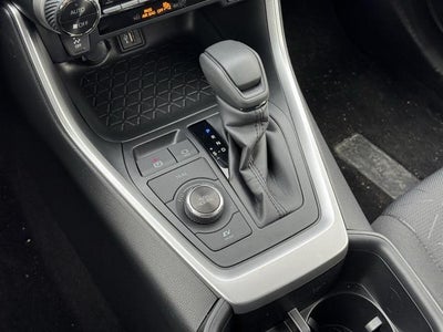 2025 Toyota RAV4 Hybrid XLE AWD