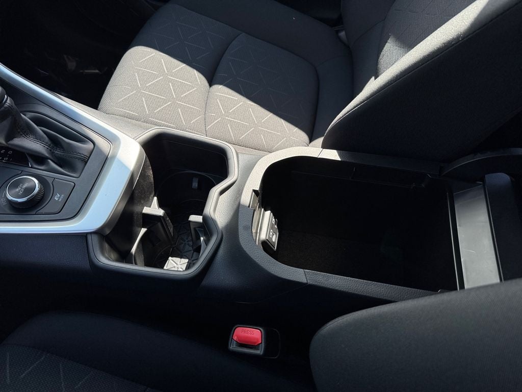 2023 Toyota RAV4 Hybrid XLE AWD