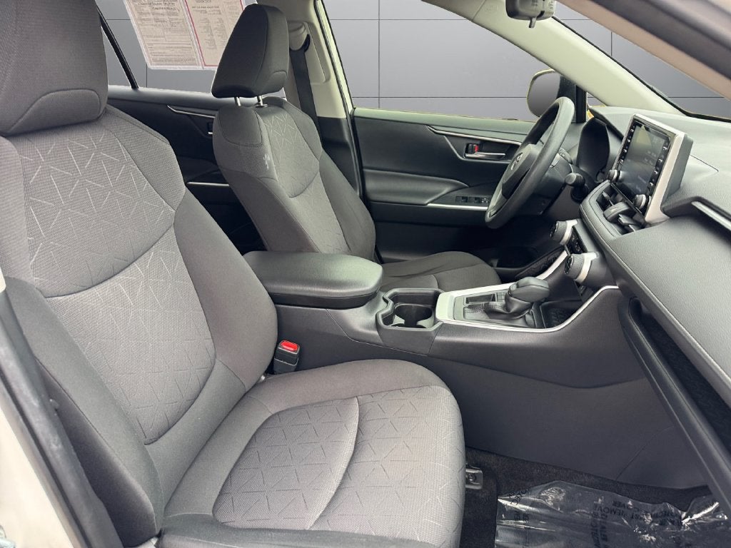 2019 Toyota RAV4 XLE FWD