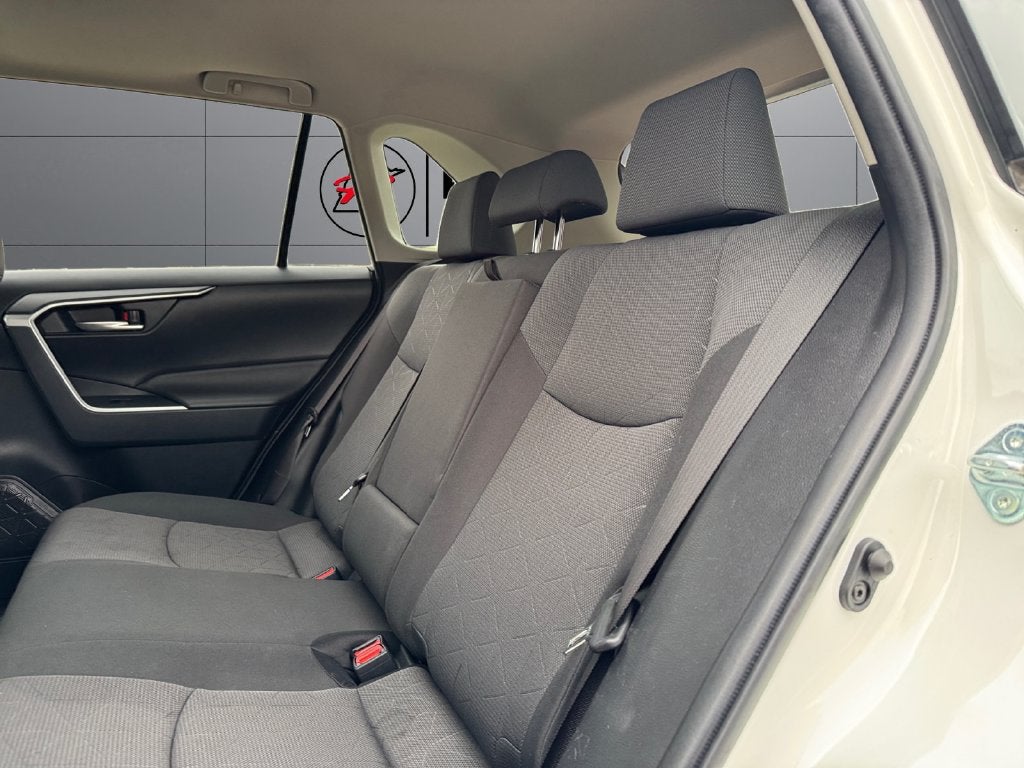 2019 Toyota RAV4 XLE FWD