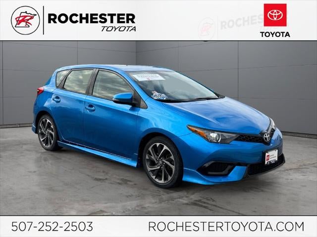 2017 Toyota Corolla iM Base FWD