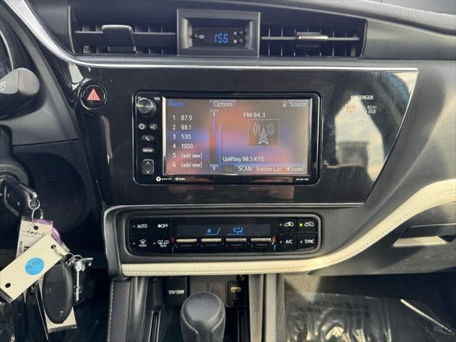 2017 Toyota Corolla iM Base FWD