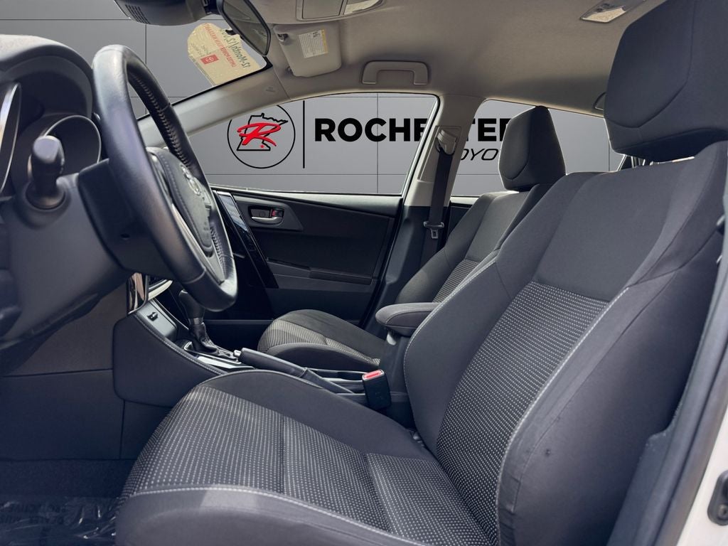 2018 Toyota Corolla iM Base FWD