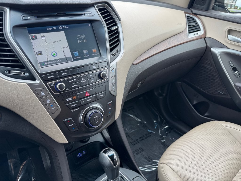 2017 Hyundai Santa Fe Limited Ultimate AWD