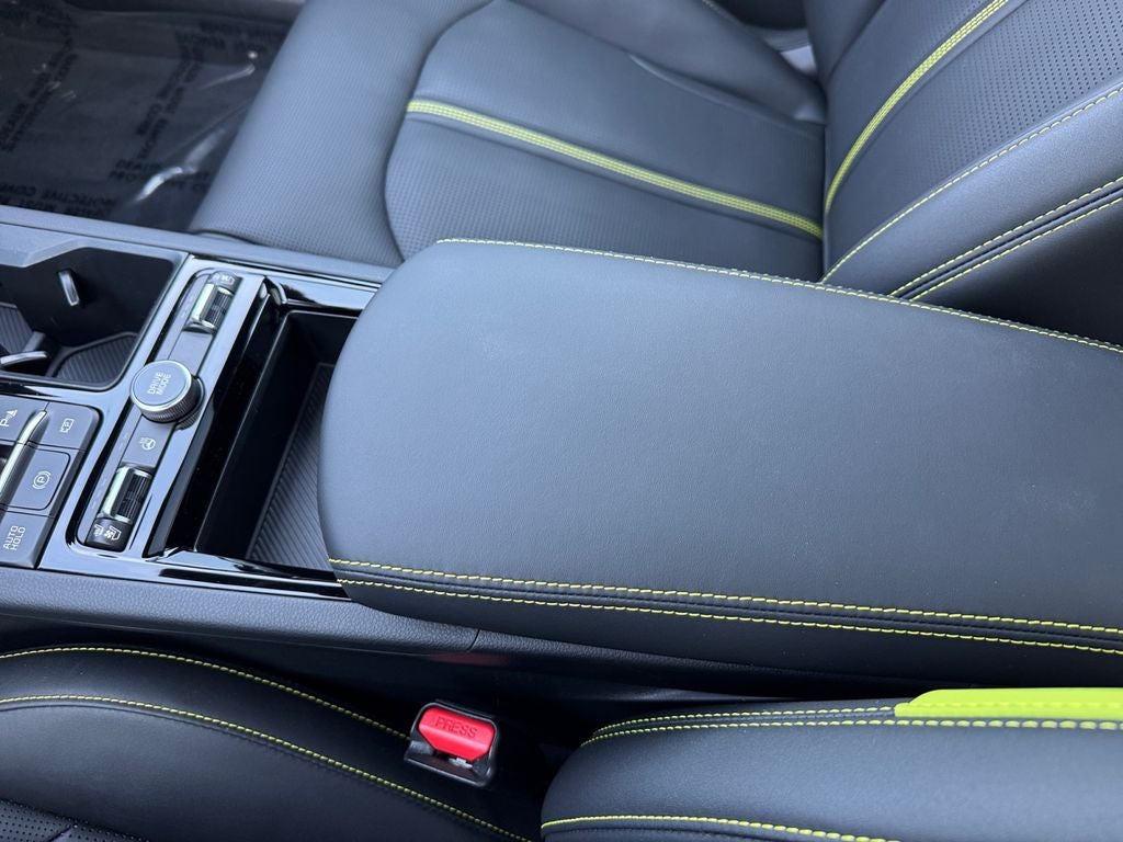 2025 Kia K5 GT FWD