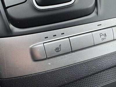 2024 Kia Carnival LX FWD