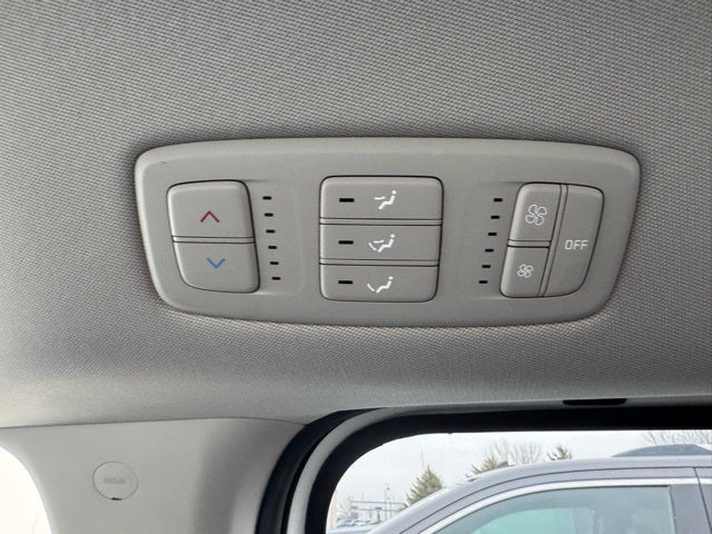 2024 Kia Carnival LX FWD